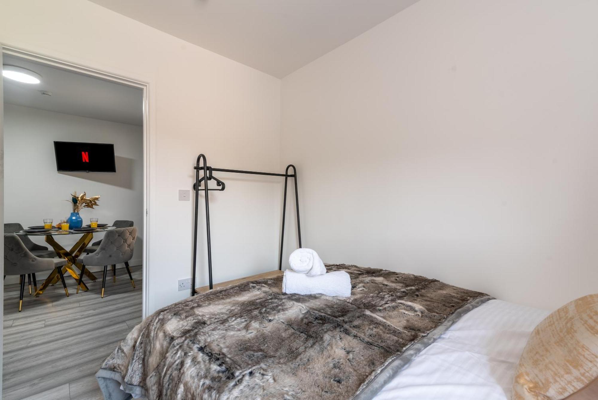 Cosy Cardiff Apartments - Garden Lounge Εξωτερικό φωτογραφία